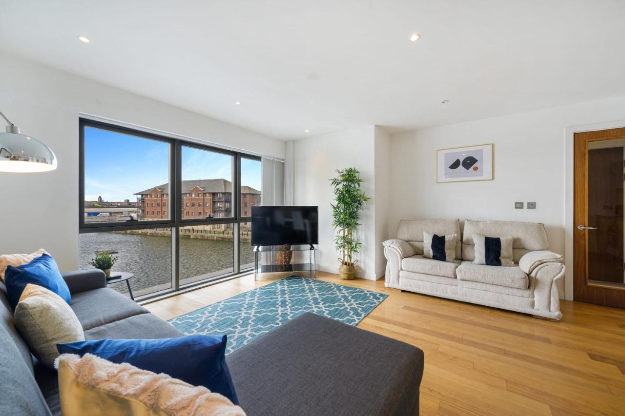 Host & Stay - Waterfront View Liverpool Dış mekan fotoğraf